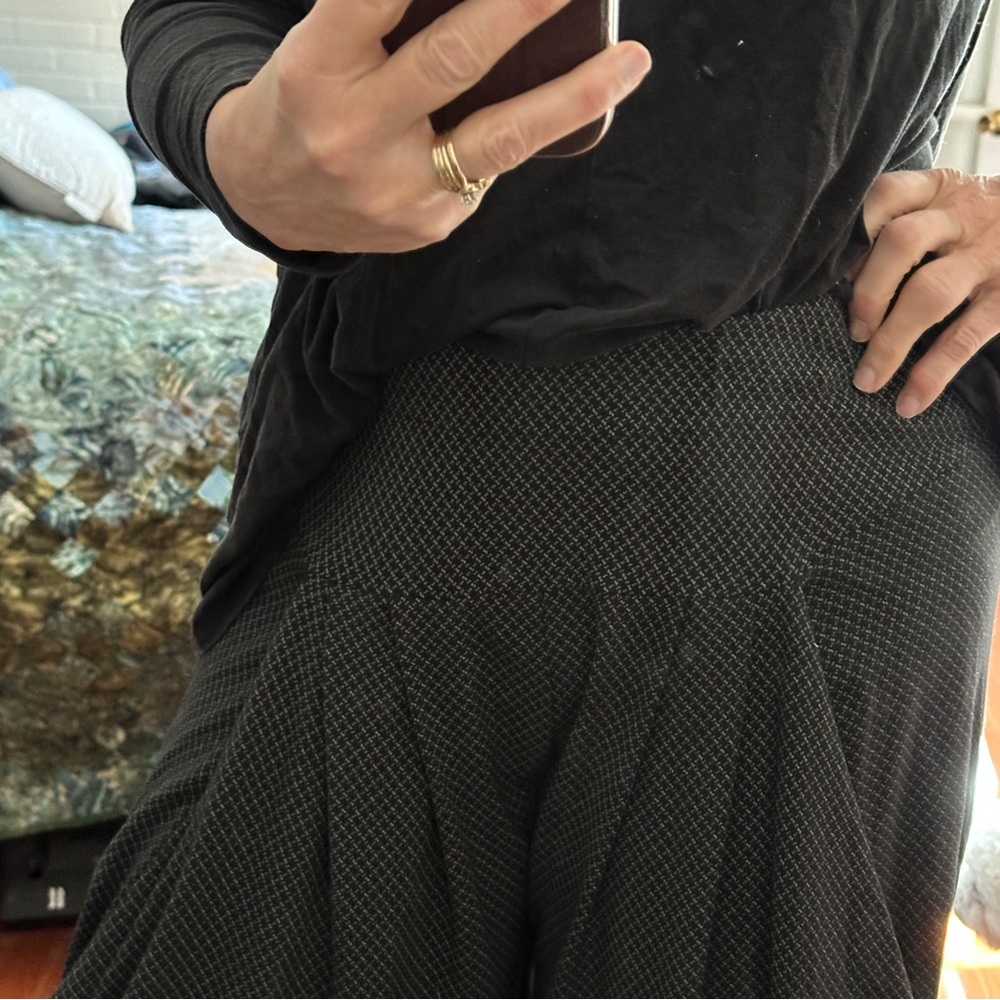 Alembika Comfortable and classy pants NWT - filled with your modern style! - Picture 2 of 6